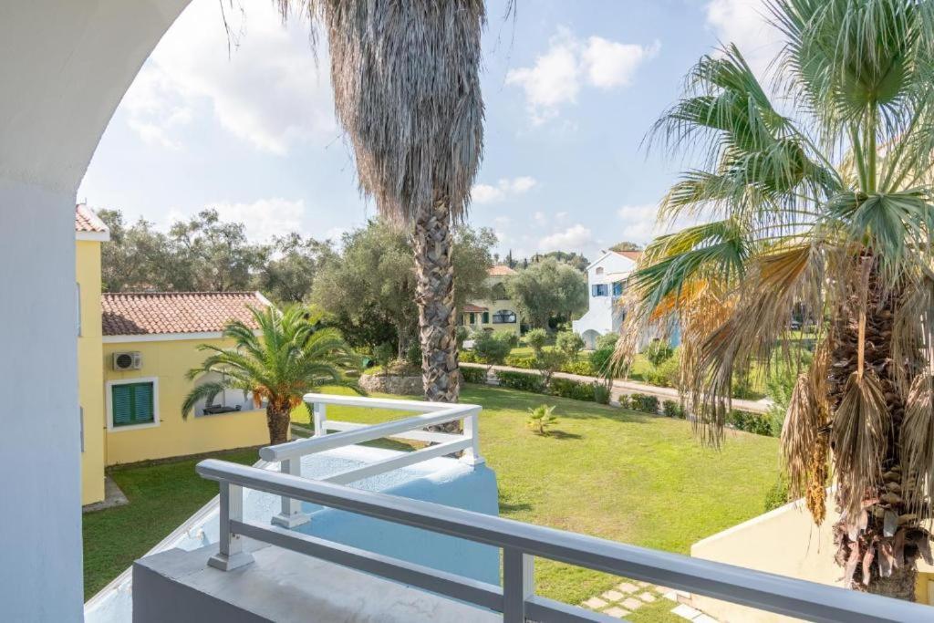 Palm Tree Corfu Apt. Danilia Exterior foto